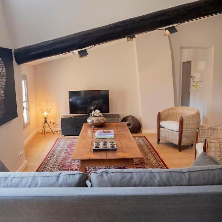 Апартаменты Cozy Nest In The Center Of Isle Sur La Sorgue For 4 People Л'Иль-сюр-ла-Сорг Экстерьер фото