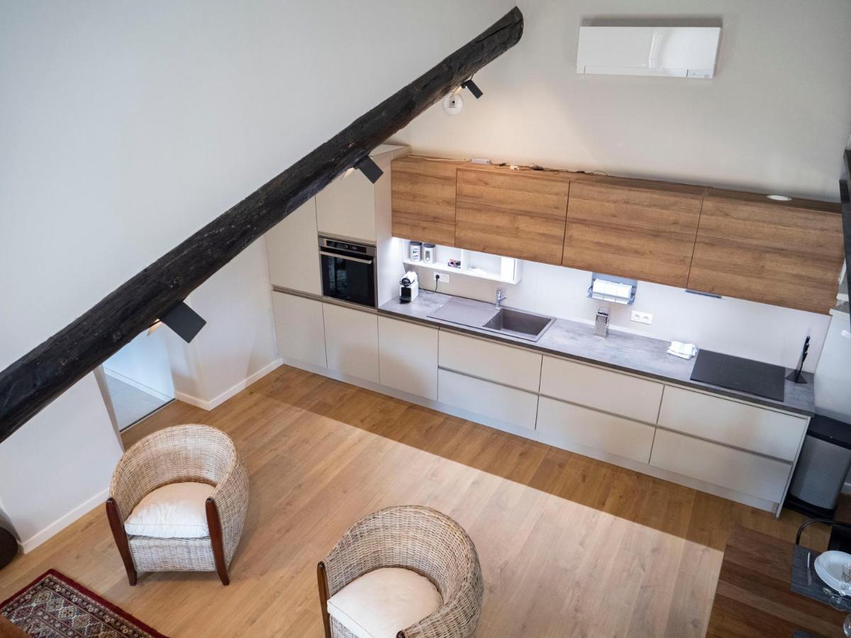 Апартаменты Cozy Nest In The Center Of Isle Sur La Sorgue For 4 People Л'Иль-сюр-ла-Сорг Экстерьер фото