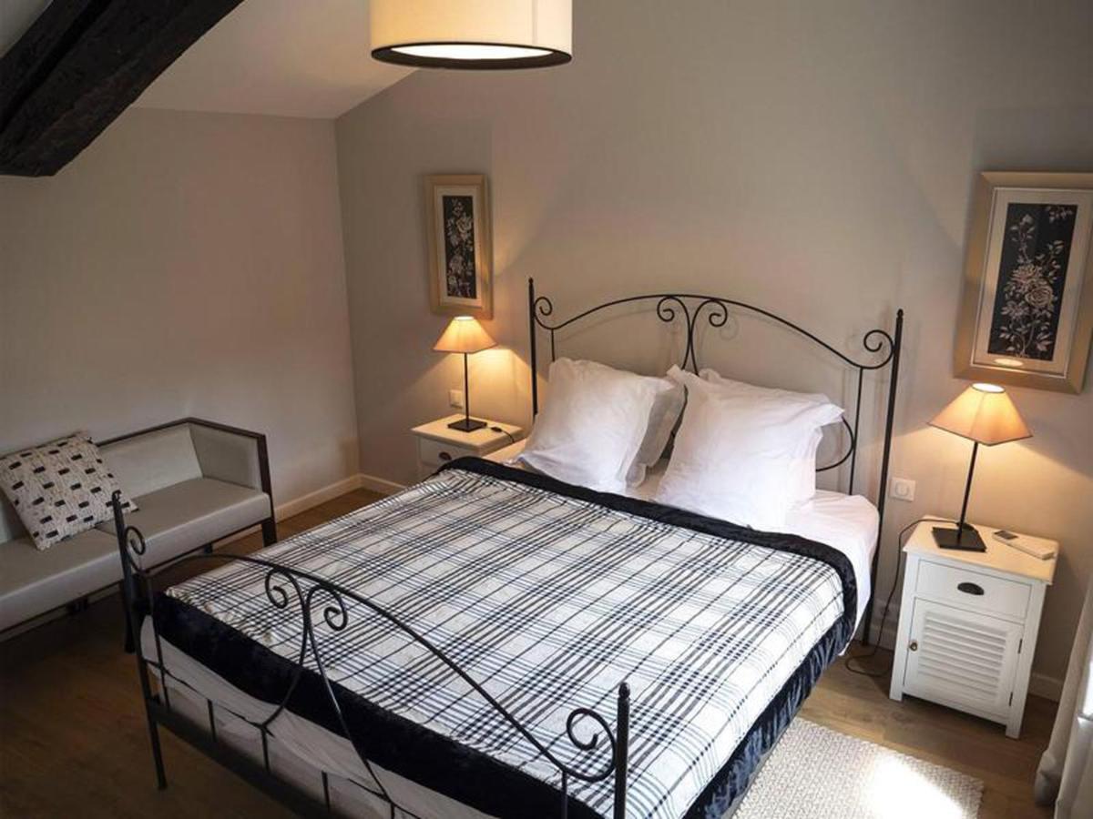 Апартаменты Cozy Nest In The Center Of Isle Sur La Sorgue For 4 People Л'Иль-сюр-ла-Сорг Экстерьер фото