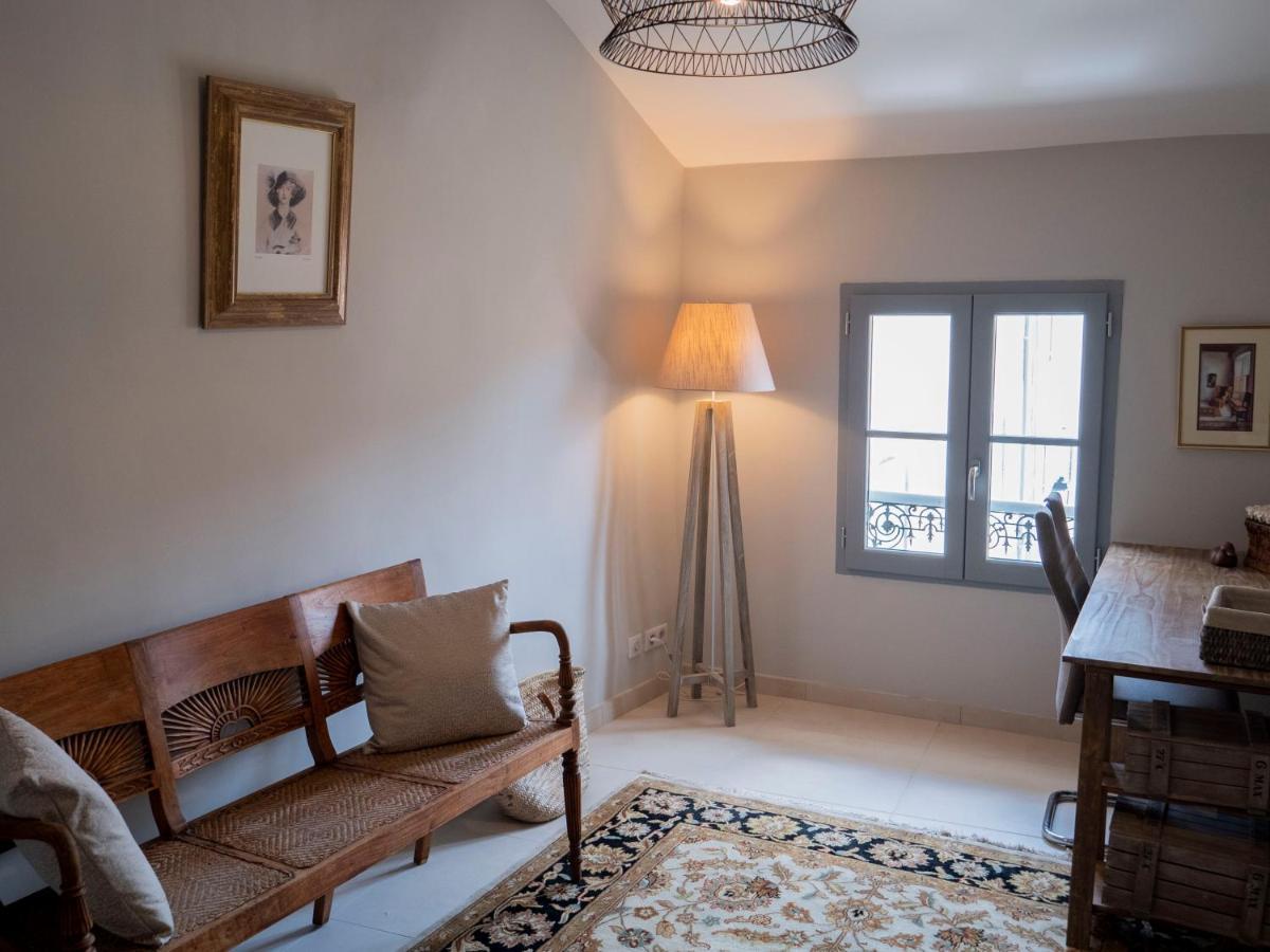 Апартаменты Cozy Nest In The Center Of Isle Sur La Sorgue For 4 People Л'Иль-сюр-ла-Сорг Экстерьер фото