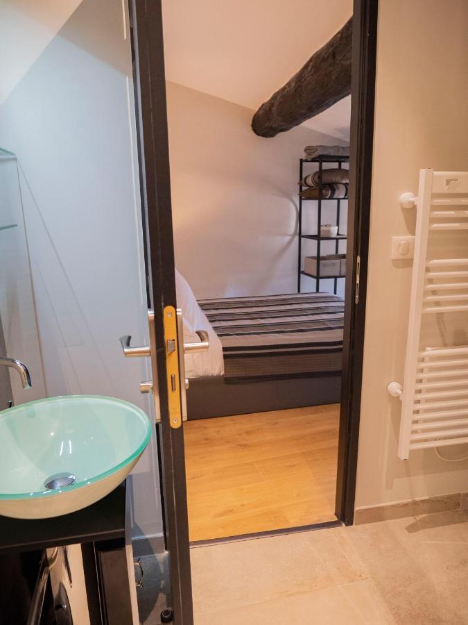 Апартаменты Cozy Nest In The Center Of Isle Sur La Sorgue For 4 People Л'Иль-сюр-ла-Сорг Экстерьер фото